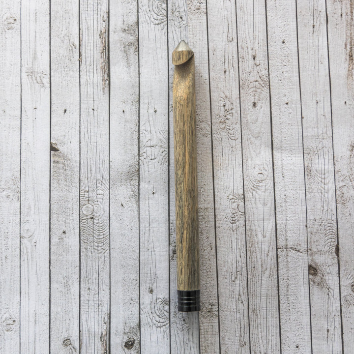 Lykke - Driftwood Crochet Hook